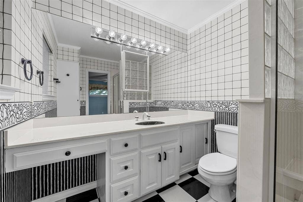 5014 Ridgeview Drive, Waco, TX 76710 5014 Ridgeview Drive, Waco, TX 76710
