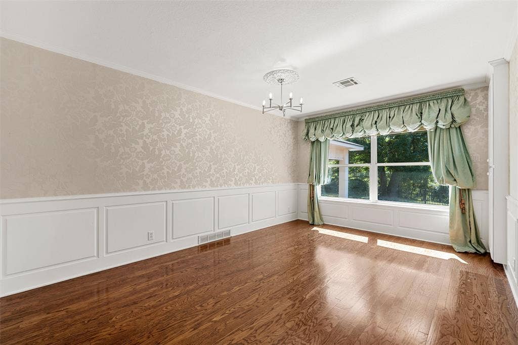 5014 Ridgeview Drive, Waco, TX 76710 5014 Ridgeview Drive, Waco, TX 76710
