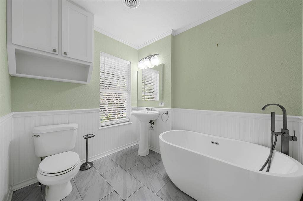 5014 Ridgeview Drive, Waco, TX 76710 5014 Ridgeview Drive, Waco, TX 76710