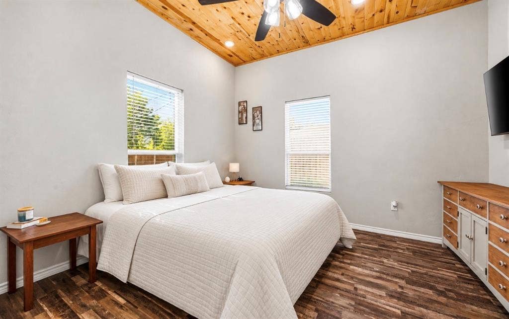 2206 Drake Street, Caddo Mills, TX 75135 2206 Drake Street, Caddo Mills, TX 75135