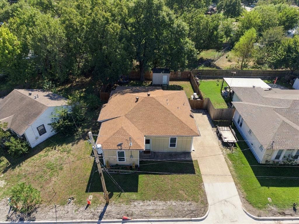 2206 Drake Street, Caddo Mills, TX 75135 2206 Drake Street, Caddo Mills, TX 75135