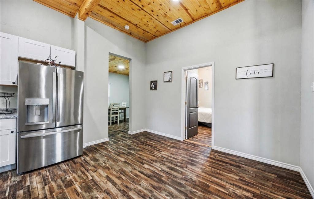 2206 Drake Street, Caddo Mills, TX 75135 2206 Drake Street, Caddo Mills, TX 75135