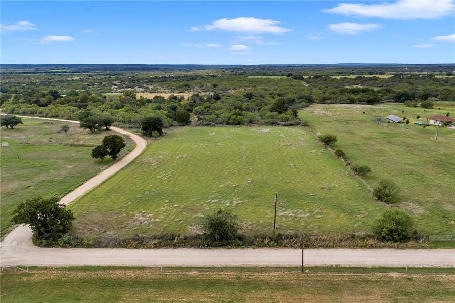 Property photo for 11 S County Road 440, No City, TX