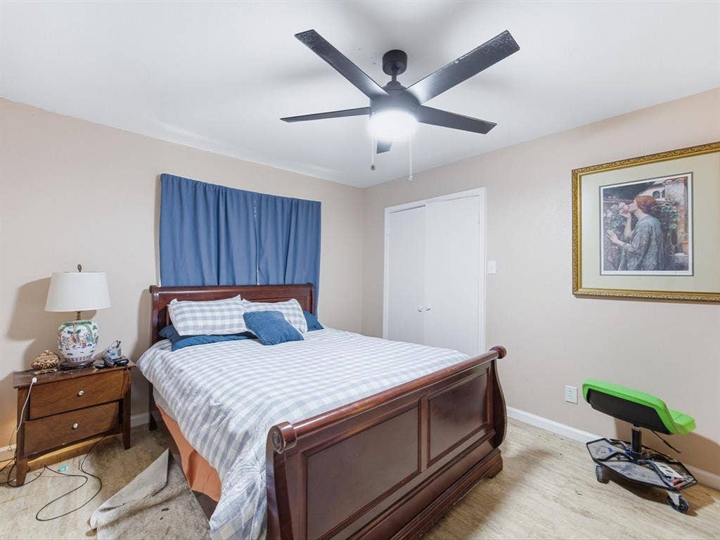 211 Whitehouse Road, Ennis, TX 75119 211 Whitehouse Road, Ennis, TX 75119