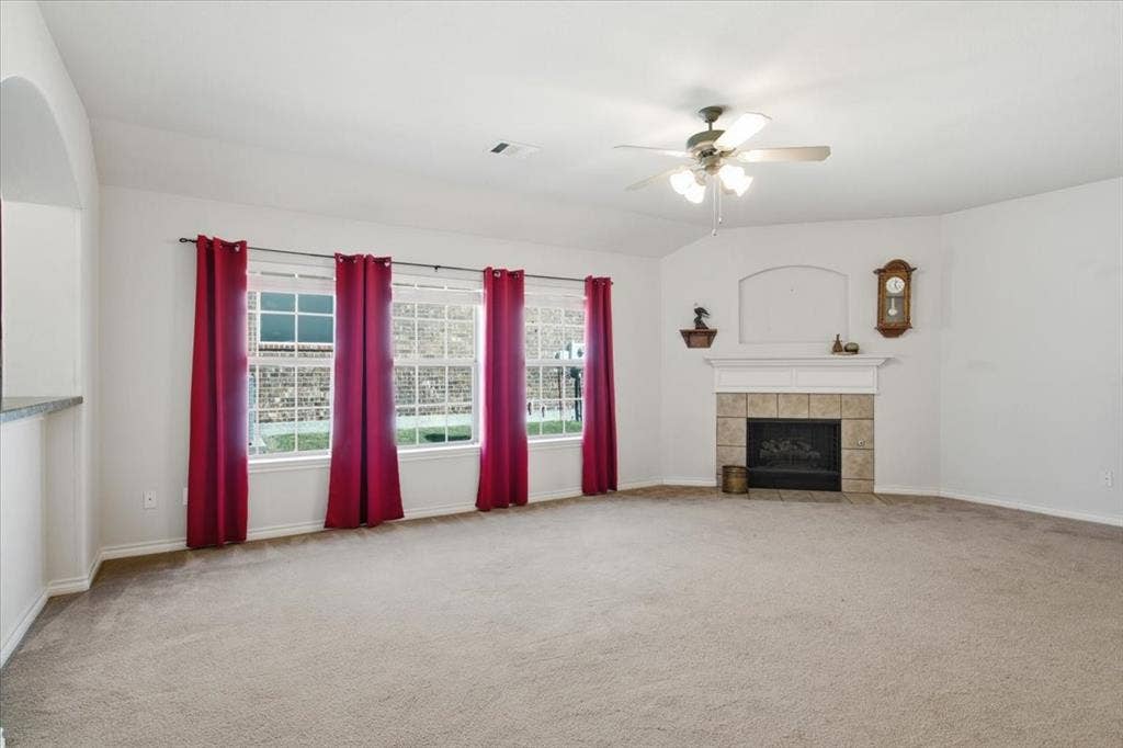 1524 Hanover Lane, Van Alstyne, TX 75495