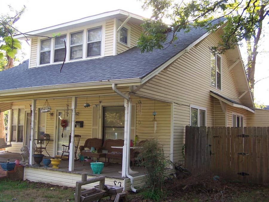 Property photo for 900 W Washington Street, Sherman, TX