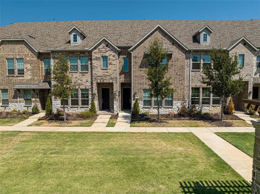 1451 Perrin Lane, Farmers Branch, TX 75234 1451 Perrin Lane, Farmers Branch, TX 75234