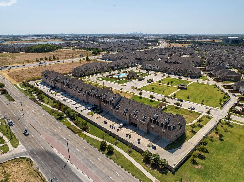 1451 Perrin Lane, Farmers Branch, TX 75234 1451 Perrin Lane, Farmers Branch, TX 75234