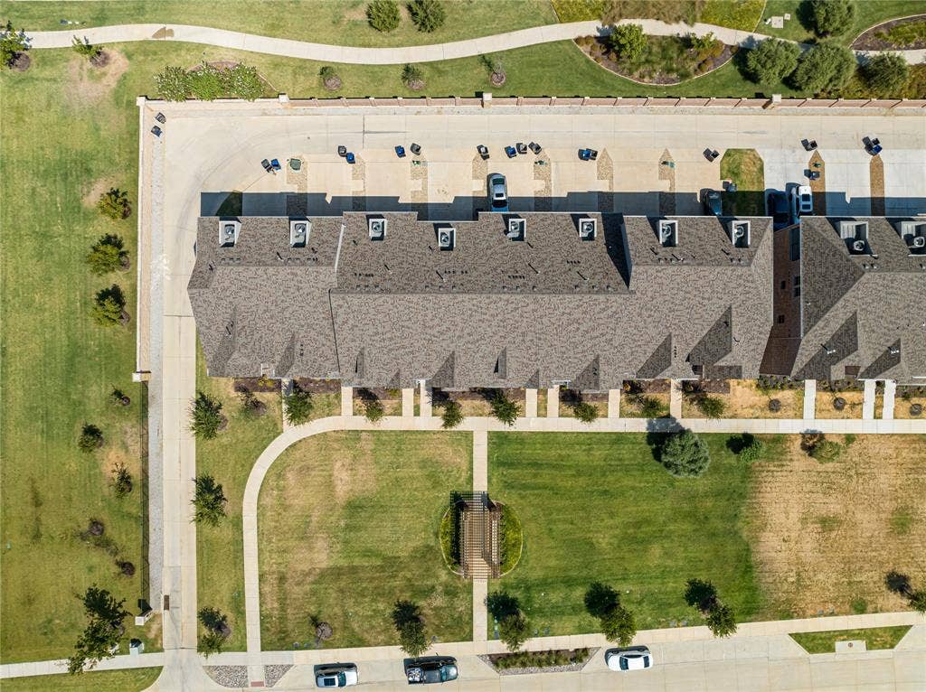 1451 Perrin Lane, Farmers Branch, TX 75234 1451 Perrin Lane, Farmers Branch, TX 75234