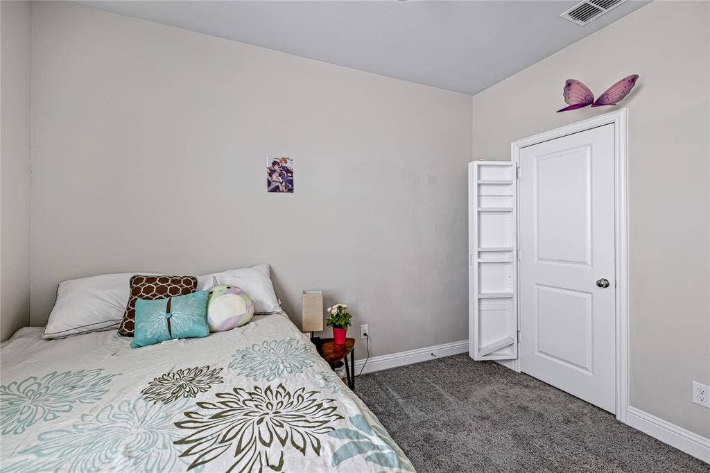 1451 Perrin Lane, Farmers Branch, TX 75234 1451 Perrin Lane, Farmers Branch, TX 75234