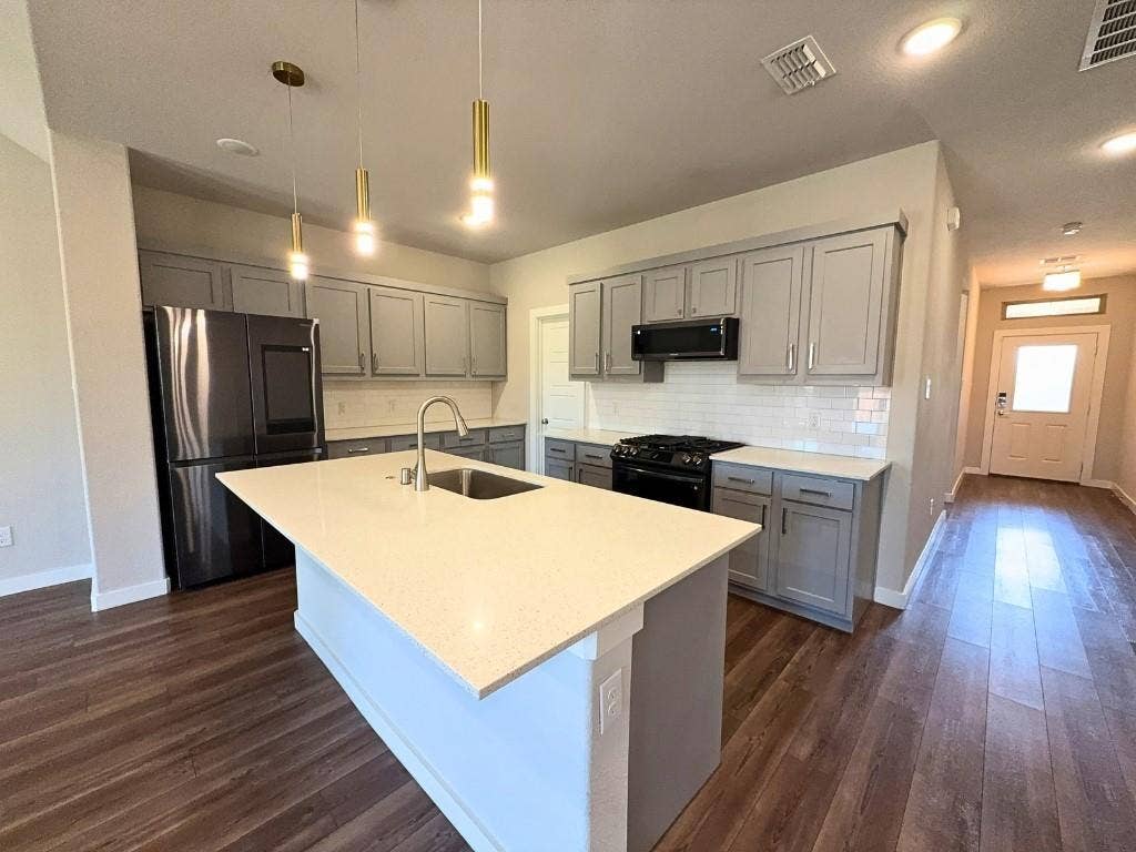 10740 Juniper Canyon Way, Fort Worth, TX 76126 10740 Juniper Canyon Way, Fort Worth, TX 76126
