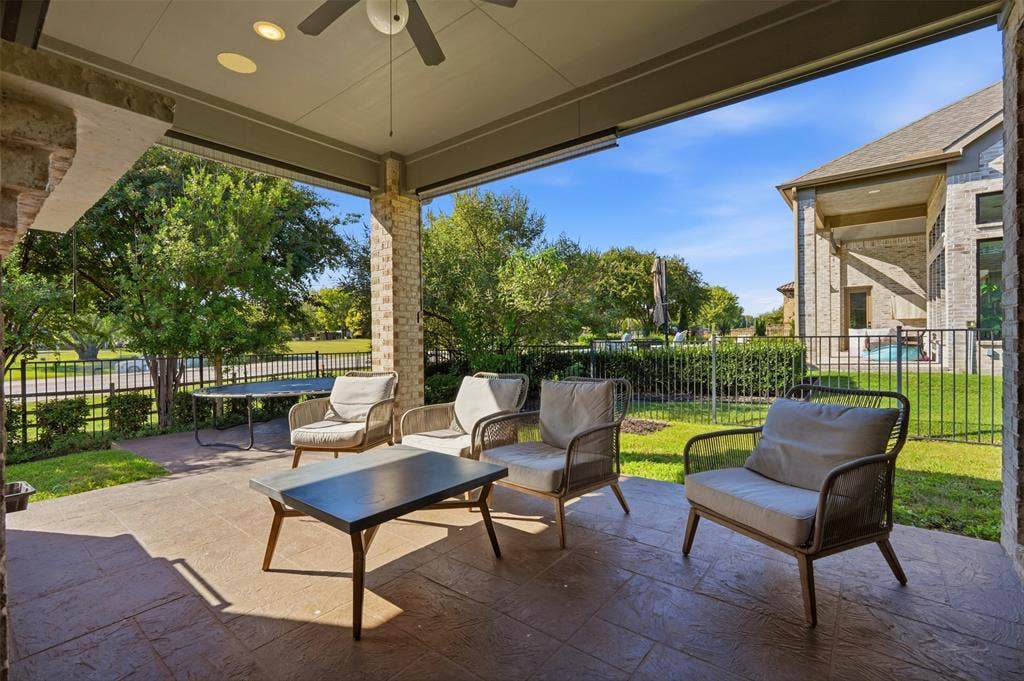 1831 Hainsworth Drive, Rockwall, TX 75087 1831 Hainsworth Drive, Rockwall, TX 75087