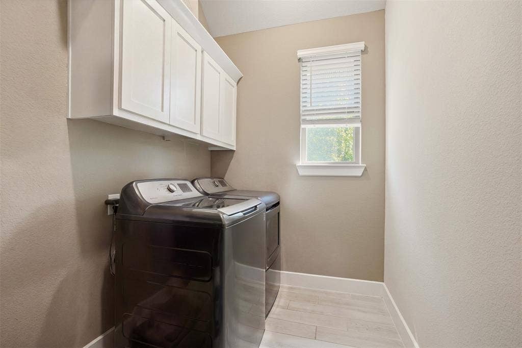 1831 Hainsworth Drive, Rockwall, TX 75087 1831 Hainsworth Drive, Rockwall, TX 75087