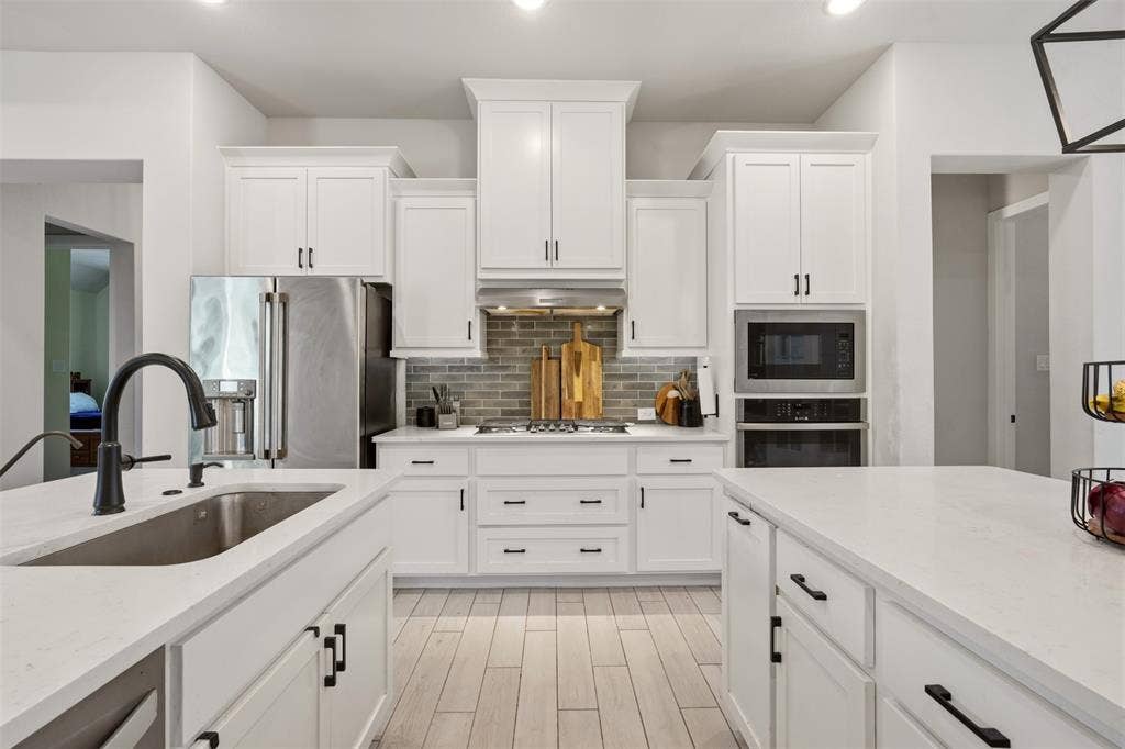 1831 Hainsworth Drive, Rockwall, TX 75087 1831 Hainsworth Drive, Rockwall, TX 75087