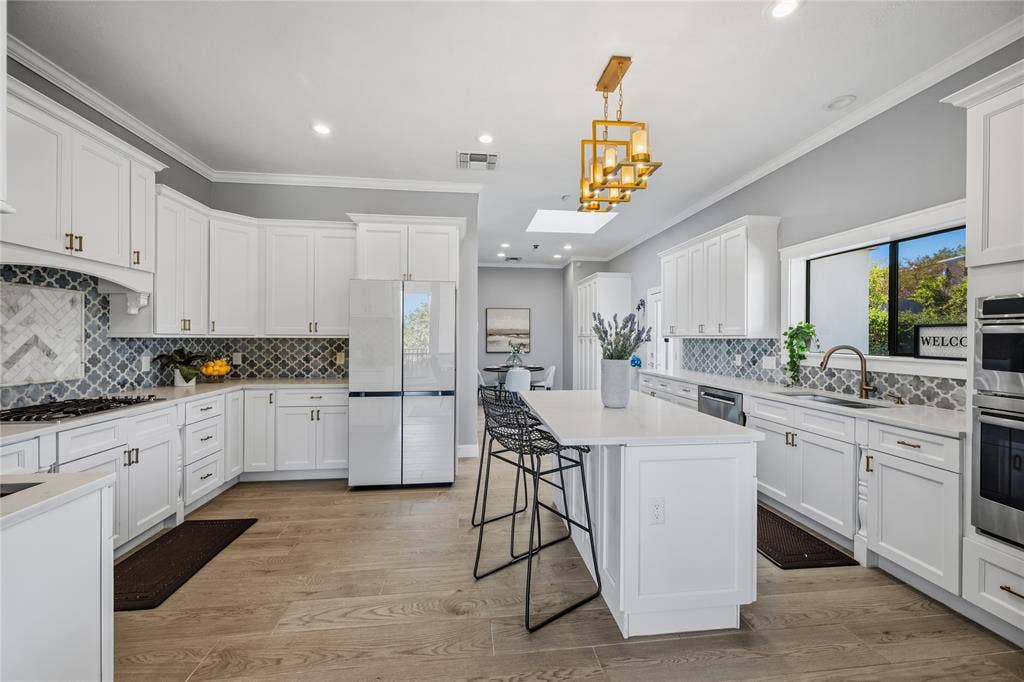 3621 Hidalgo, Irving, TX 75062