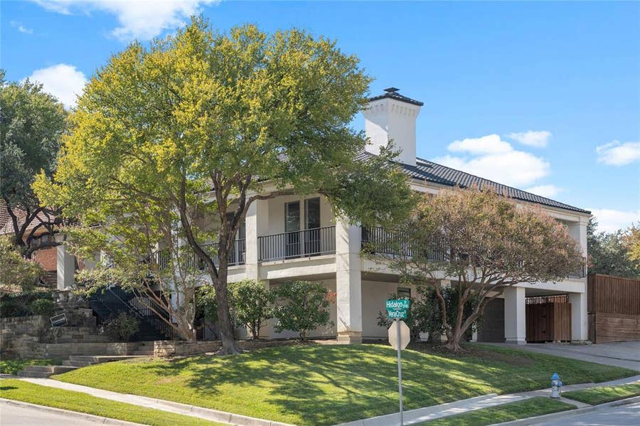 Property photo for 3621 Hidalgo, Irving, TX