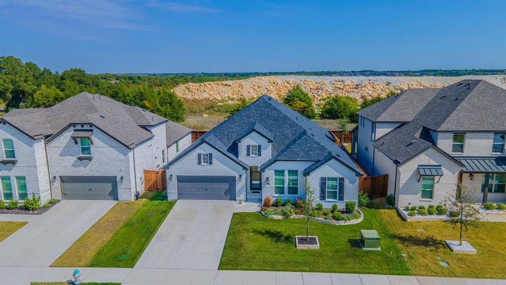 4437 Timberdrift Street, Midlothian, TX 76065