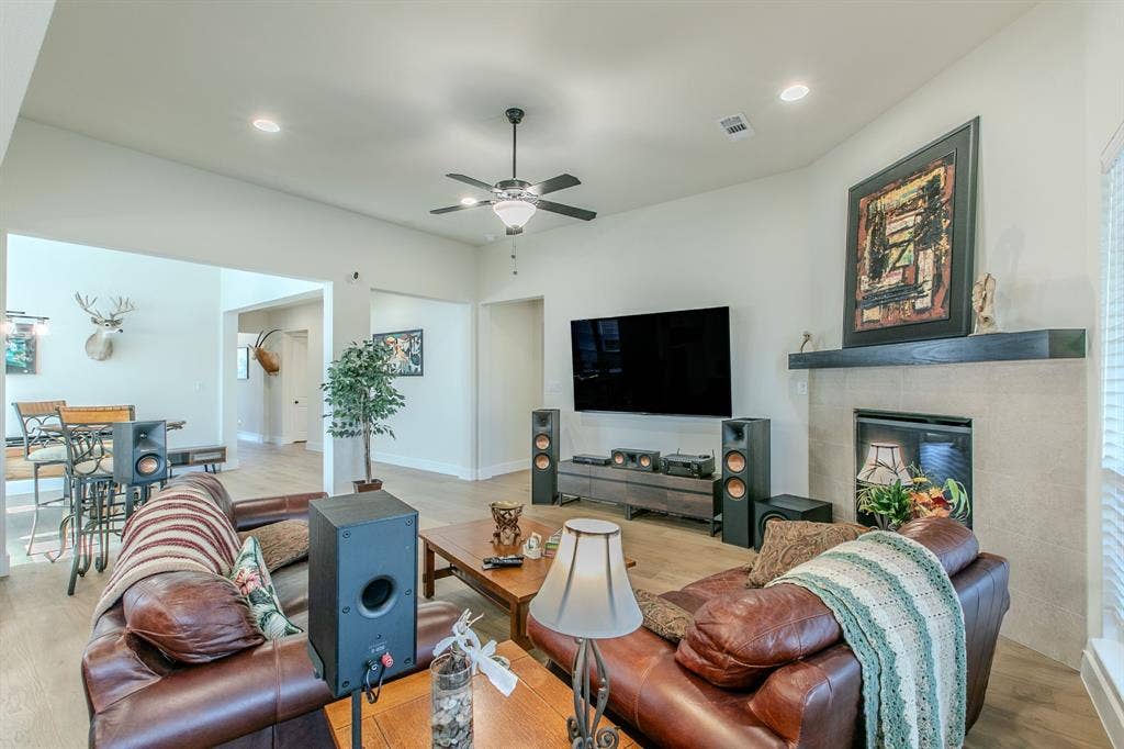 4437 Timberdrift Street, Midlothian, TX 76065