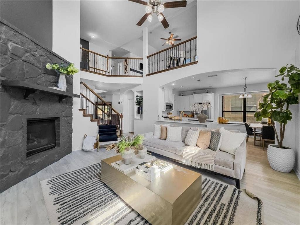 11901 Del Rio, Frisco, TX 75035 11901 Del Rio, Frisco, TX 75035