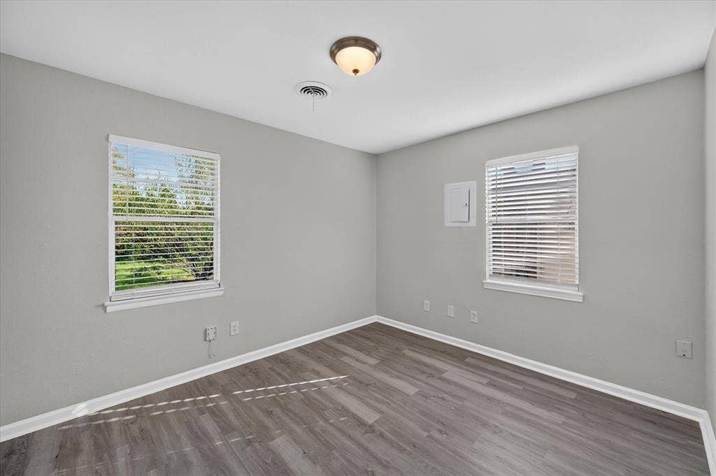 3921 Dana Drive, Haltom City, TX 76117 3921 Dana Drive, Haltom City, TX 76117