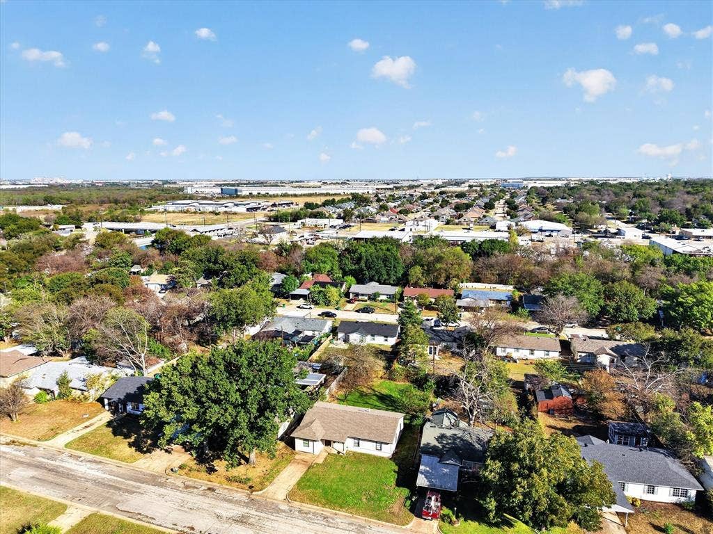 3921 Dana Drive, Haltom City, TX 76117 3921 Dana Drive, Haltom City, TX 76117