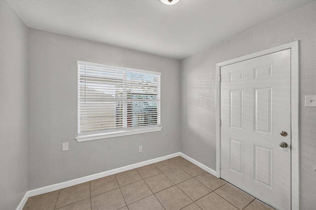 3921 Dana Drive, Haltom City, TX 76117 3921 Dana Drive, Haltom City, TX 76117