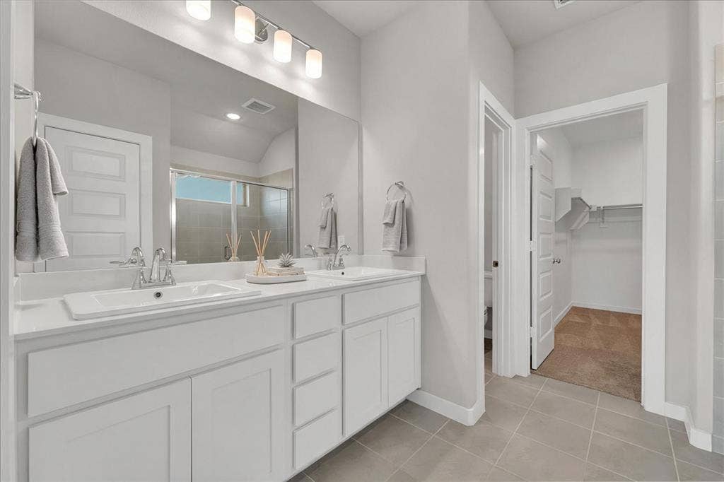 1216 Nuevo Rancho Lane, Fort Worth, TX 76052