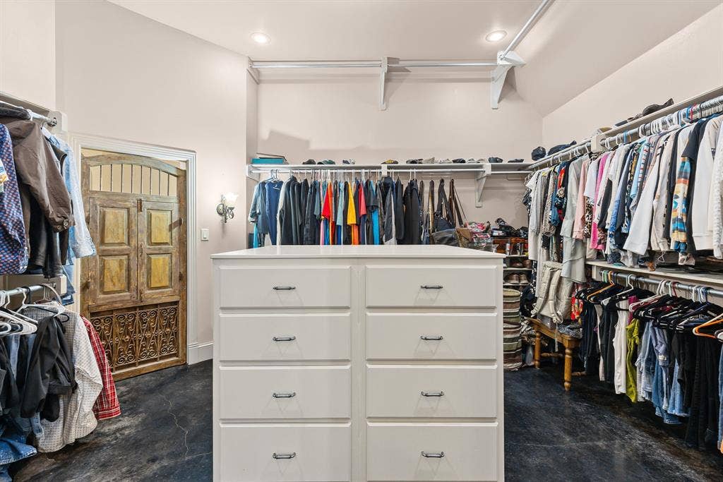 304 County Road 2311, Mineola, TX 75773 304 County Road 2311, Mineola, TX 75773