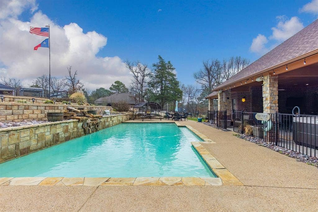 304 County Road 2311, Mineola, TX 75773 304 County Road 2311, Mineola, TX 75773