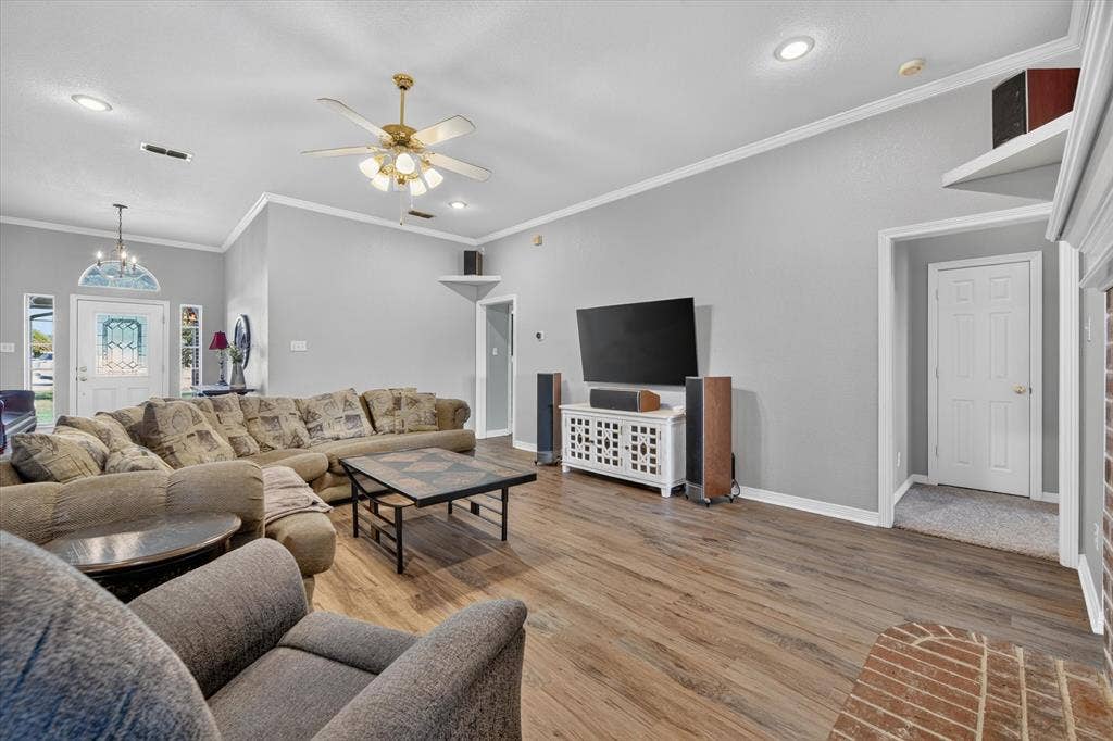 11201 Blue Sky Drive, Haslet, TX 76052
