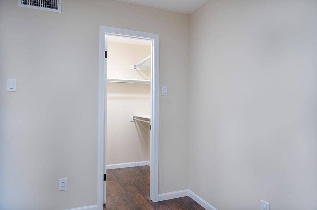 18333 Roehampton Drive, #417, Dallas, TX 75252 18333 Roehampton Drive, #417, Dallas, TX 75252