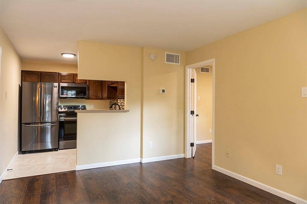18333 Roehampton Drive, #417, Dallas, TX 75252 18333 Roehampton Drive, #417, Dallas, TX 75252