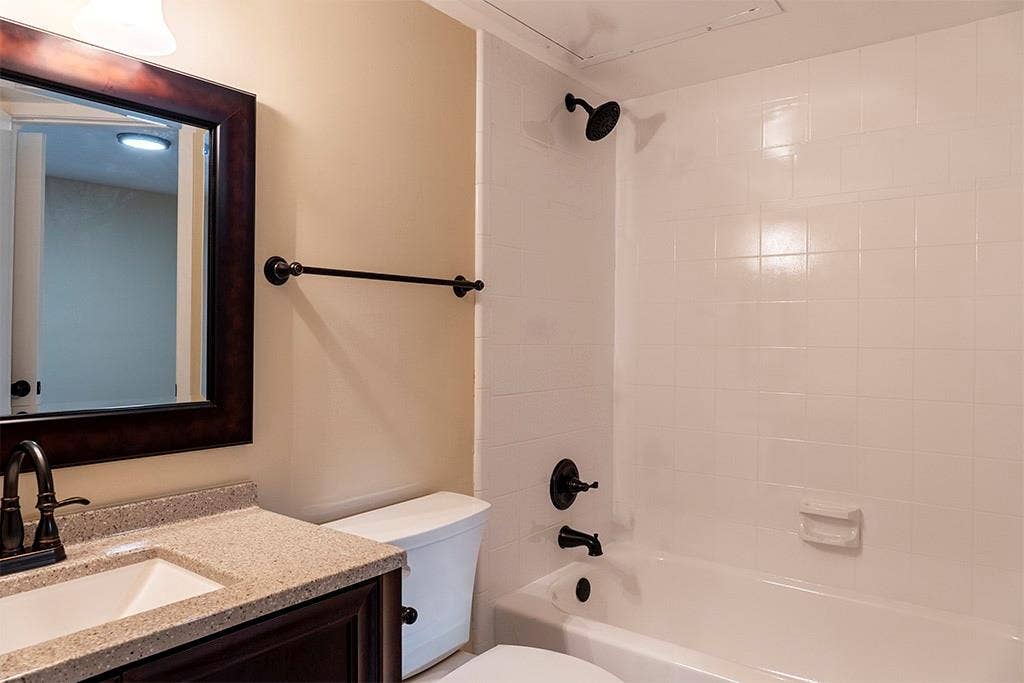 18333 Roehampton Drive, #417, Dallas, TX 75252 18333 Roehampton Drive, #417, Dallas, TX 75252