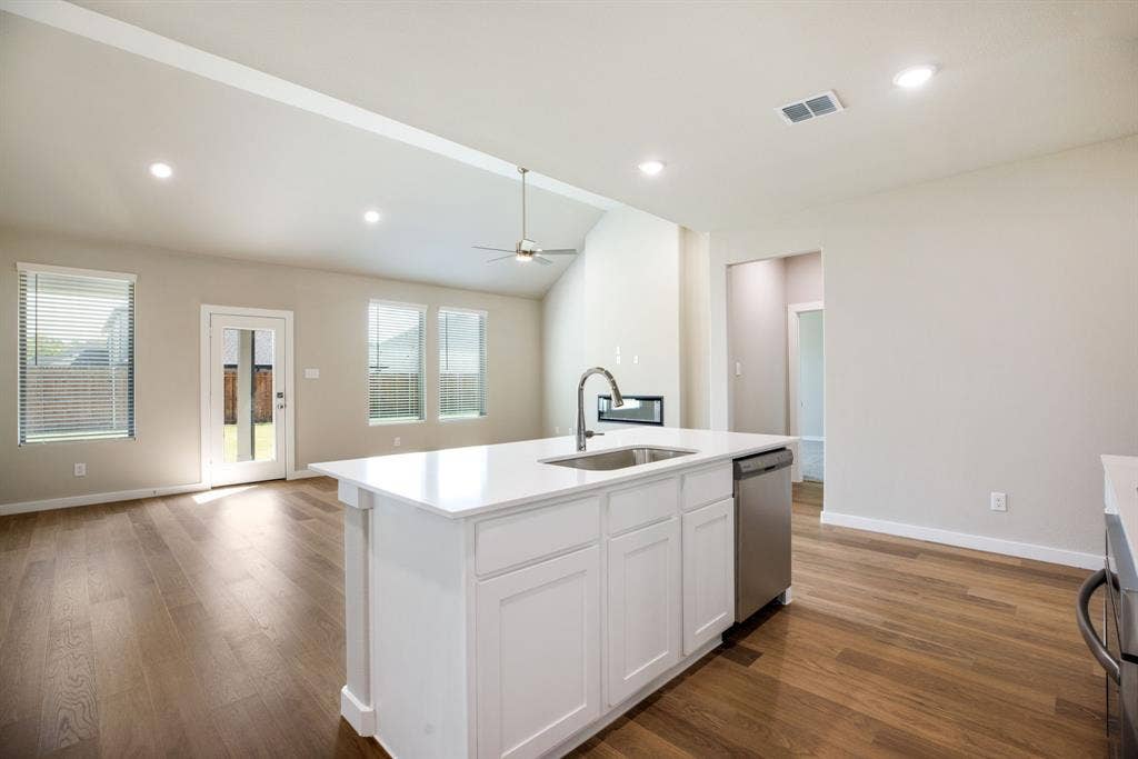 3711 Turpin Drive, Princeton, TX 75071 3711 Turpin Drive, Princeton, TX 75071