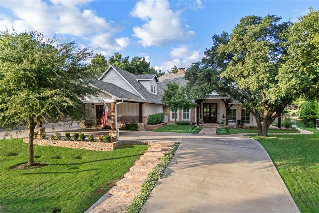2108 Augusta, McKinney, TX 75072 2108 Augusta, McKinney, TX 75072