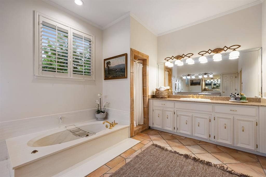 2108 Augusta, McKinney, TX 75072 2108 Augusta, McKinney, TX 75072