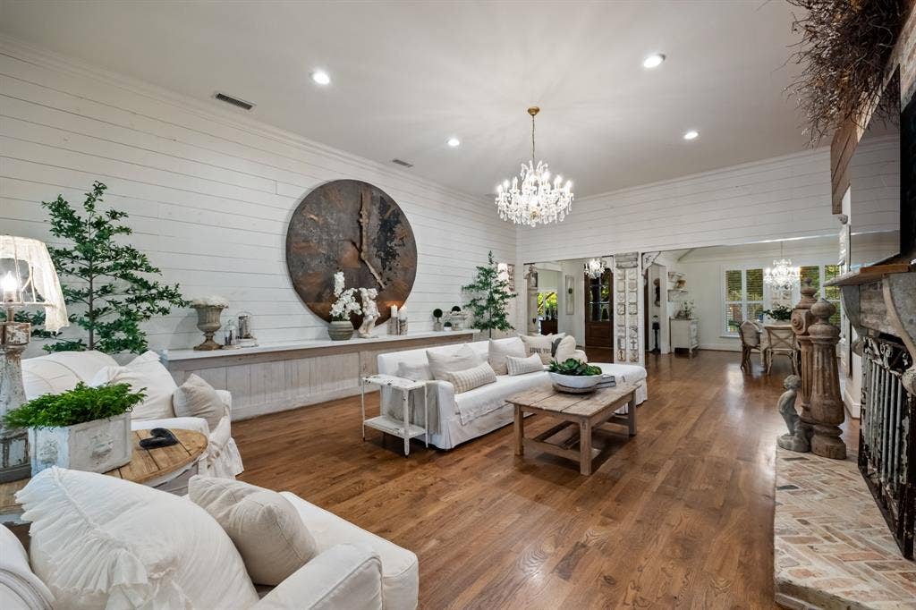 2108 Augusta, McKinney, TX 75072 2108 Augusta, McKinney, TX 75072