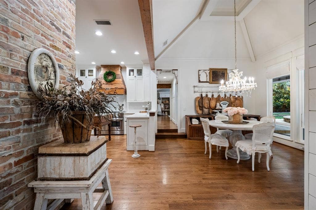 2108 Augusta, McKinney, TX 75072 2108 Augusta, McKinney, TX 75072