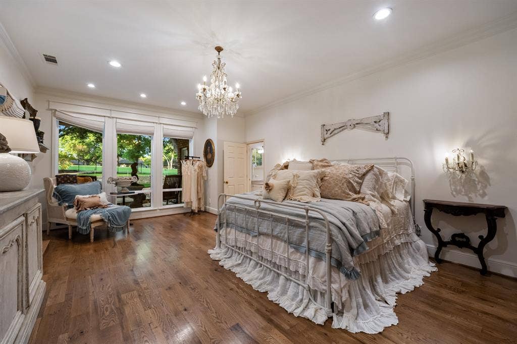 2108 Augusta, McKinney, TX 75072 Primary Bedroom