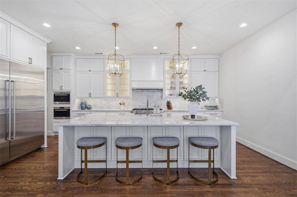 4105 Walnut Meadow Lane, Dallas, TX 75229 4105 Walnut Meadow Lane, Dallas, TX 75229