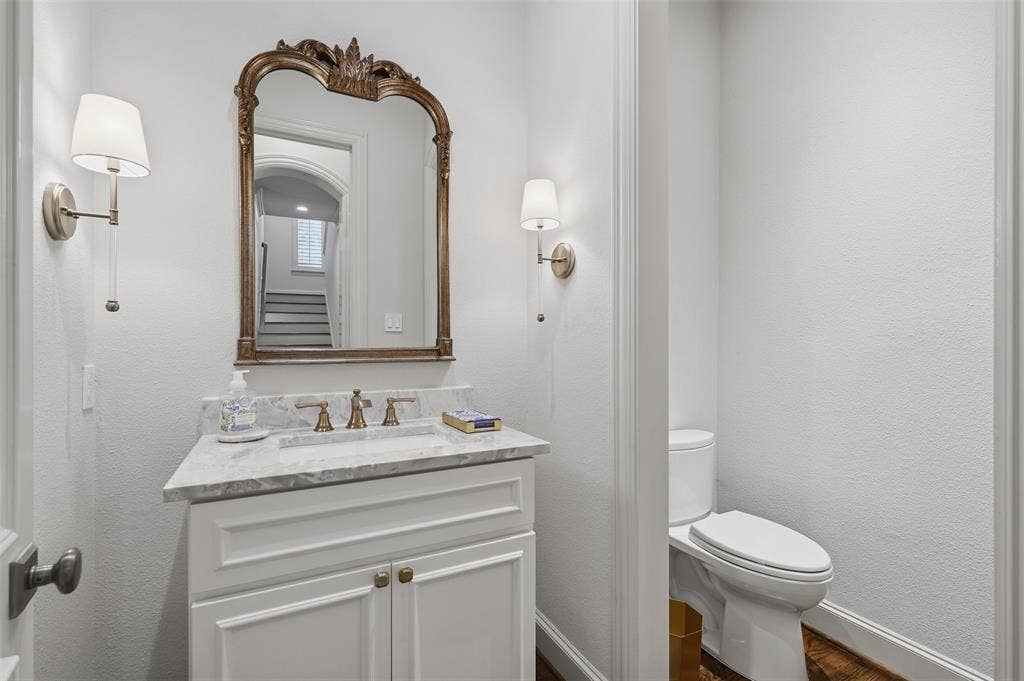 4105 Walnut Meadow Lane, Dallas, TX 75229 4105 Walnut Meadow Lane, Dallas, TX 75229
