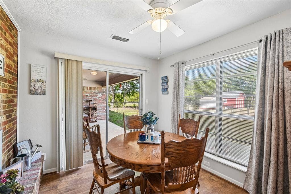 779 County Road 4123, Greenville, TX 75401