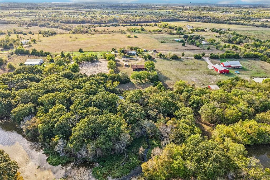 779 County Road 4123, Greenville, TX 75401