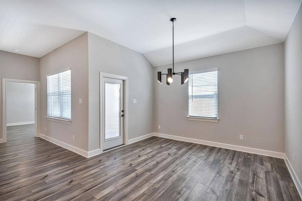 829 Calhoun Drive, Anna, TX 75409 829 Calhoun Drive, Anna, TX 75409