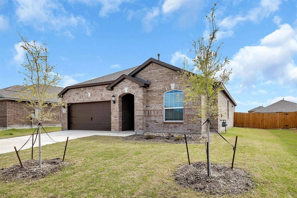 829 Calhoun Drive, Anna, TX 75409 829 Calhoun Drive, Anna, TX 75409