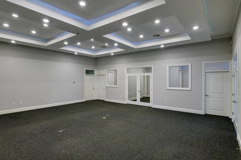 130 Chieftain, #102, Waxahachie, TX 75165