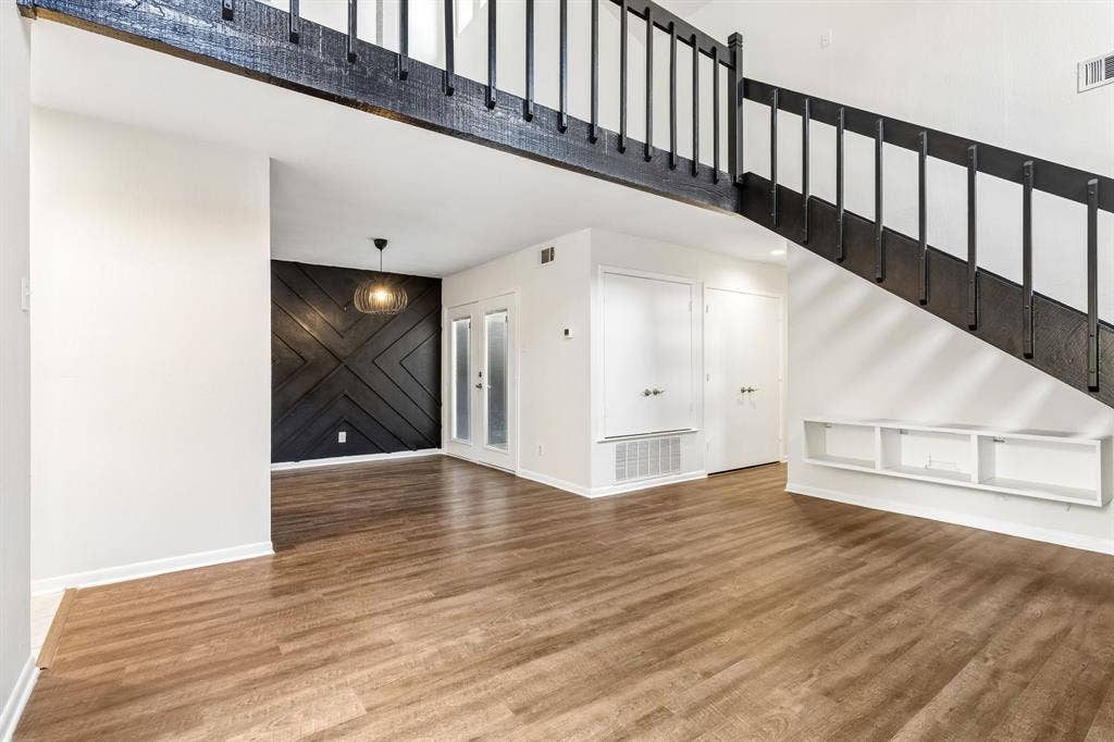 9631 Baseline Drive, Dallas, TX 75243