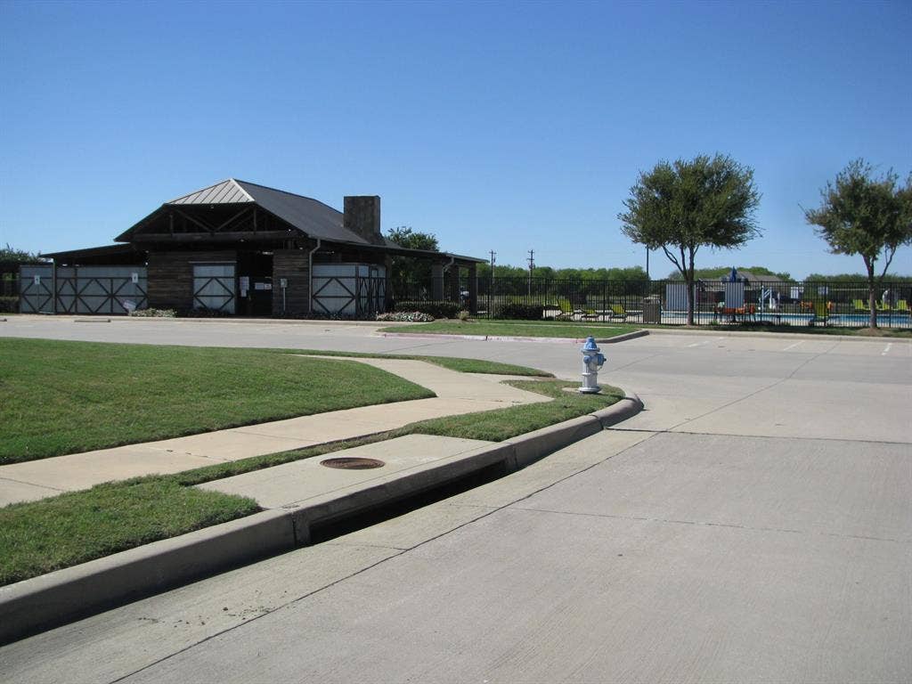 1322 Bushel Drive, Royse City, TX 75189 1322 Bushel Drive, Royse City, TX 75189