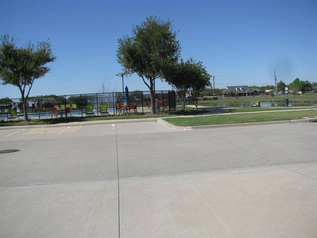 1322 Bushel Drive, Royse City, TX 75189 1322 Bushel Drive, Royse City, TX 75189