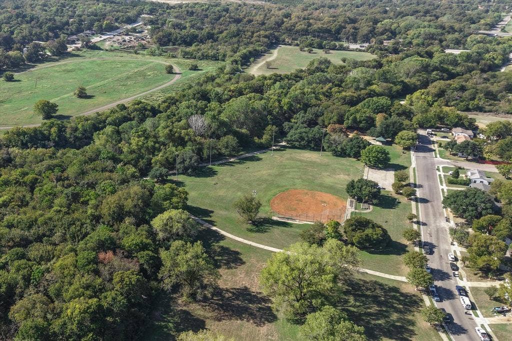 2527 Talco Drive, Dallas, TX 75241 Arden Terrace Park Ballfield